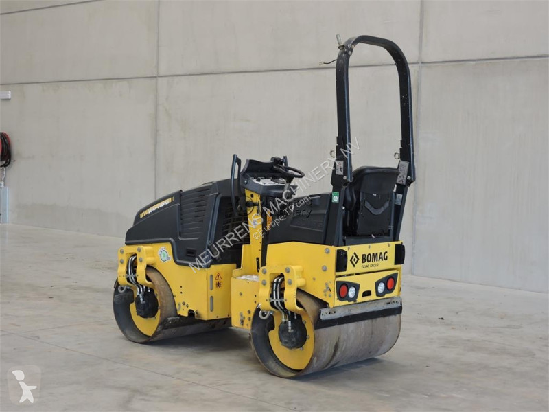 مدحلة Bomag