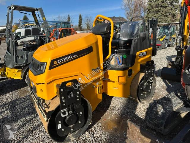 مدحلة JCB Vibromax 260120 Walze 20.600 EUR
