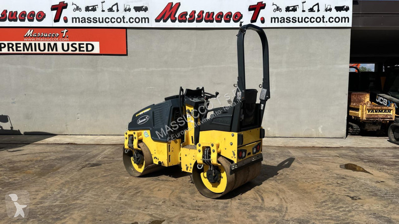 Jordstamper Bomag ADM5