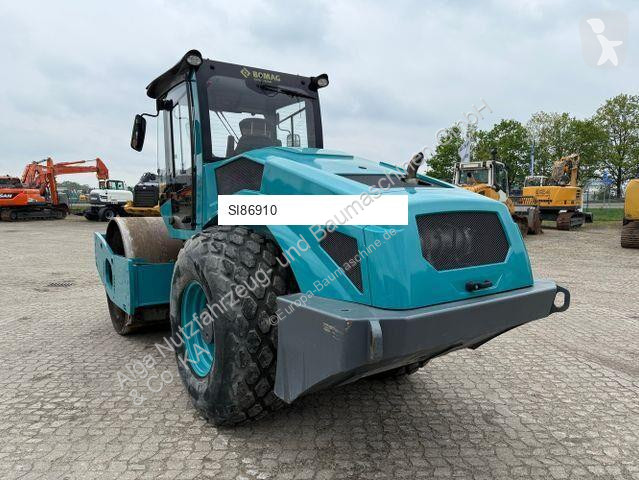 Zhutňovač Bomag BW213 DH-5, Walzenzug,...