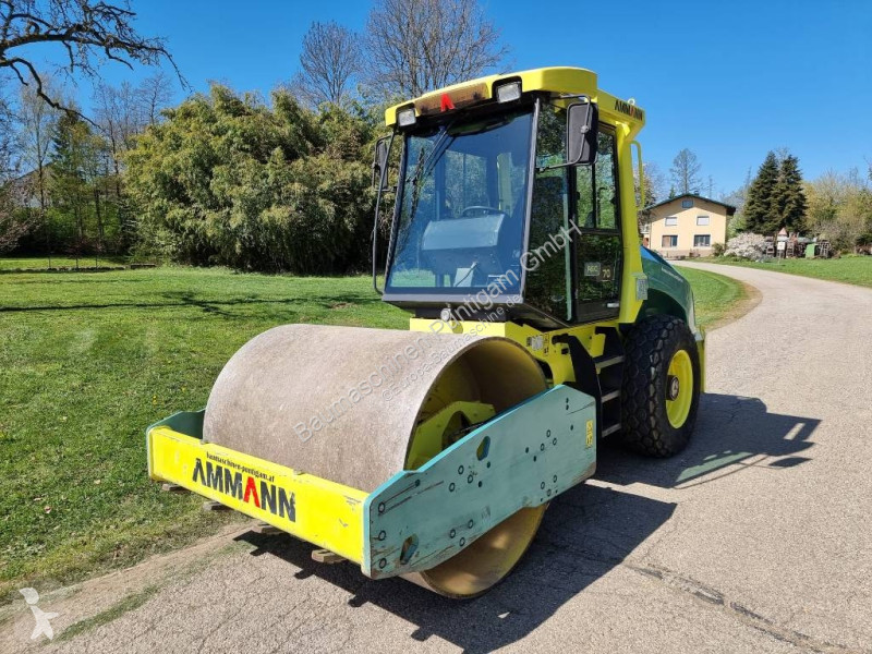 Zhutňovač Ammann ASC 70