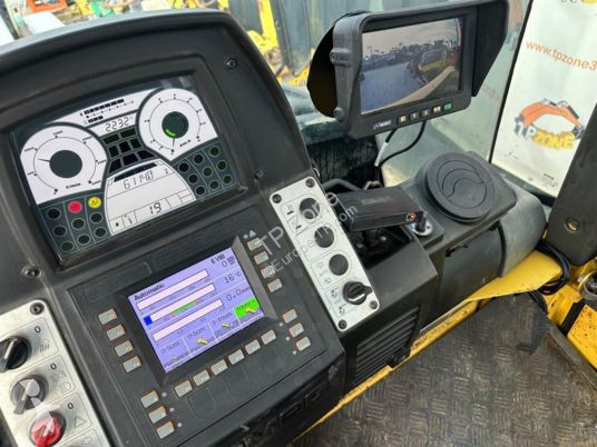 Zhutňovač Bomag bw154 ap-4am