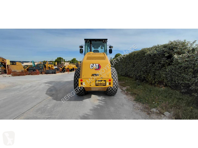 مدحلة Caterpillar CS14