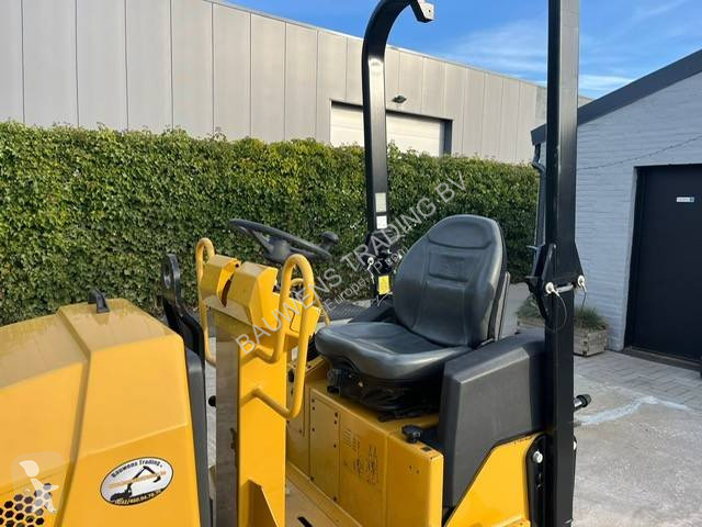 Jordstamper Caterpillar CB 1.7