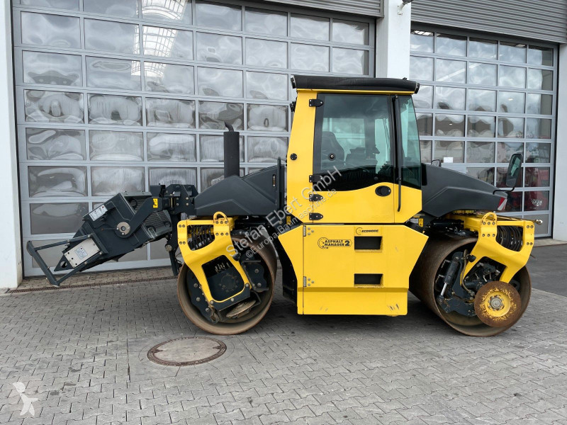 Compactador Bomag AP4 / nur 1.565h / Asphalt...