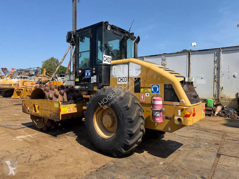 Zhutňovač Caterpillar CP 533 E