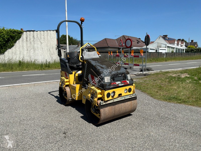 Compattatore Bomag BW100