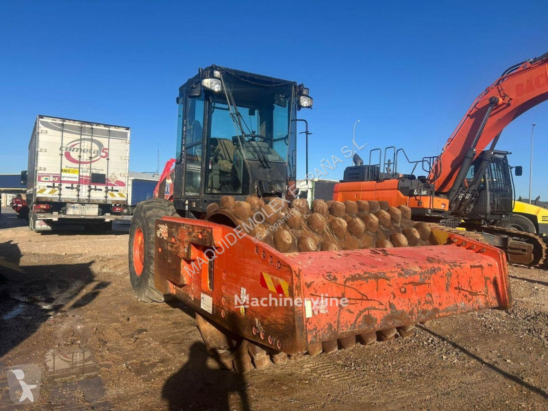Zhutňovač Caterpillar CP76