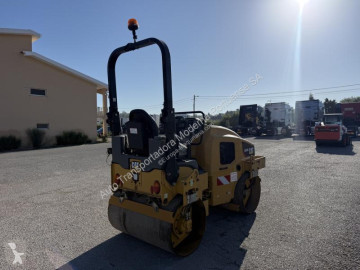Compactador tandem Caterpillar