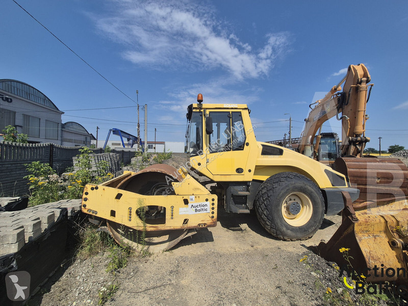 Дорожный каток Bomag H3