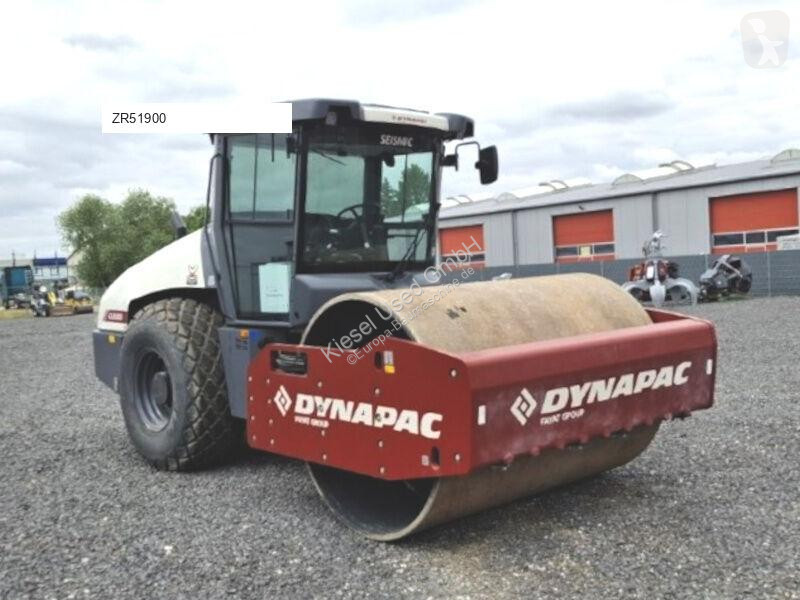مدحلة Dynapac