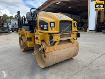 Compacteur Caterpillar