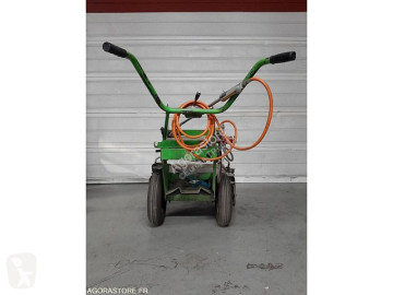 Vibrating roller