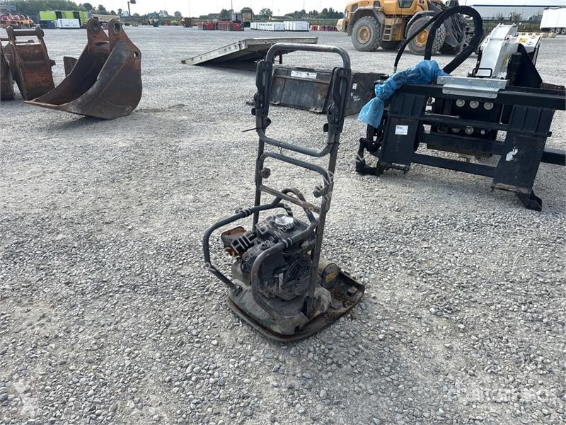 Дорожний коток Husqvarna LF75 Vibratory Plate...