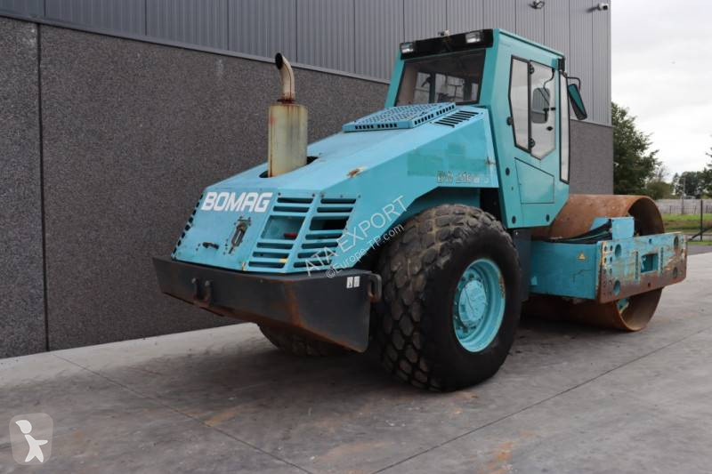 Дорожный каток Bomag