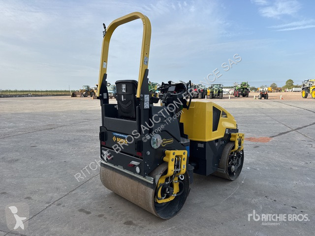 مدحلة Bomag BW120ADe5