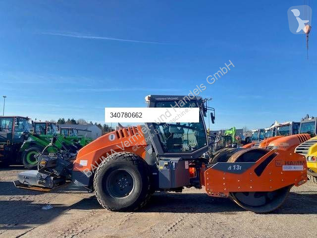Дорожный каток Hamm H13i mit Verdichterplatten...