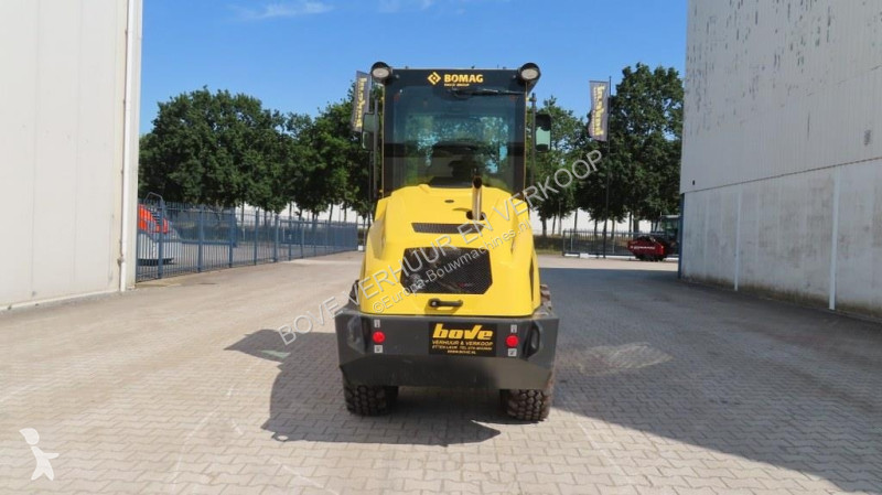 Compactador Bomag BW145 D-5 PL
