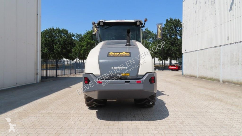 Compactador Dynapac
