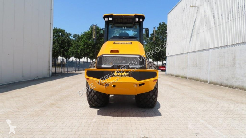 Compactador JCB VM118D