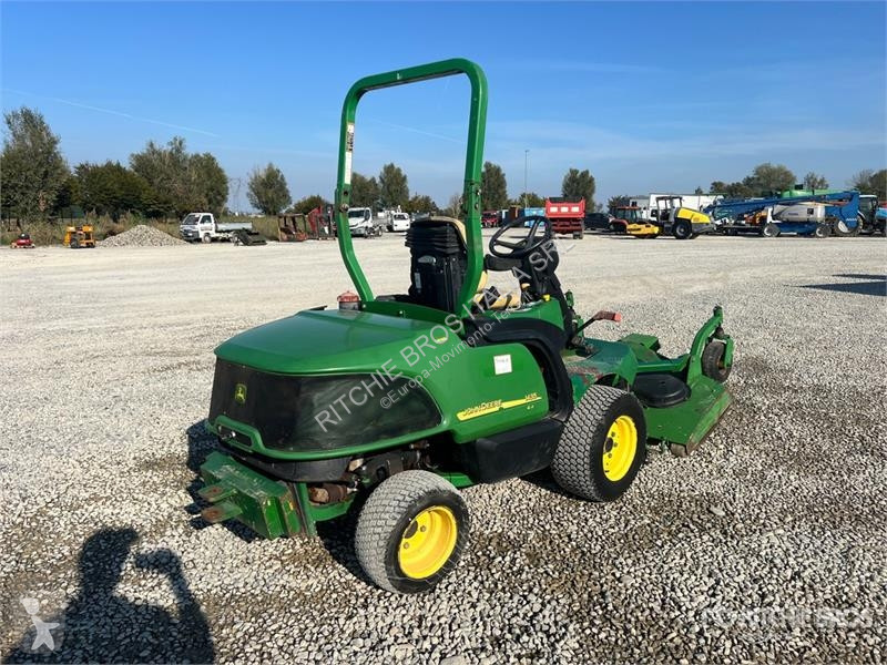Compactador  1435 Mower Tractor