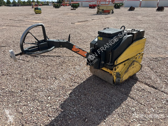 مدحلة Bomag 2H