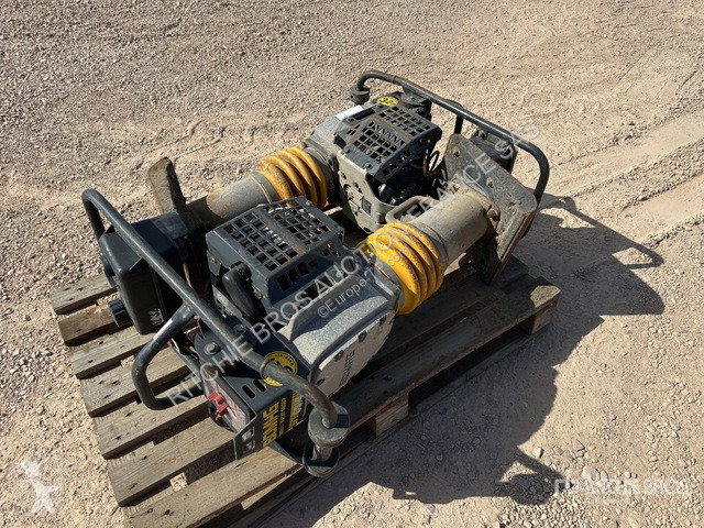 مدحلة Bomag