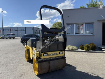 Compactador tándem Bomag