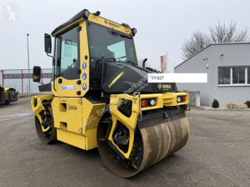 Compactador tándem Bomag