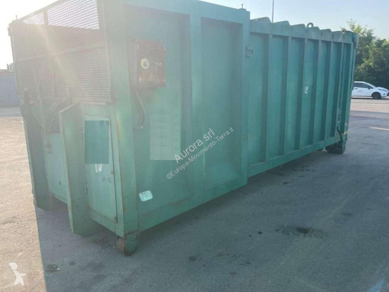 Compacteur  COMPATTATORE SCARRABILE