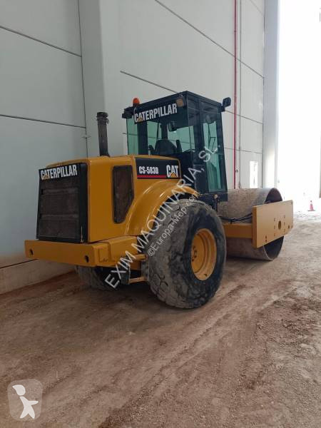 Compacteur Caterpillar