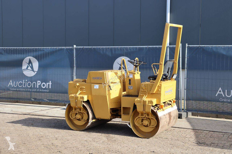 مدحلة Bomag BW 120 AD