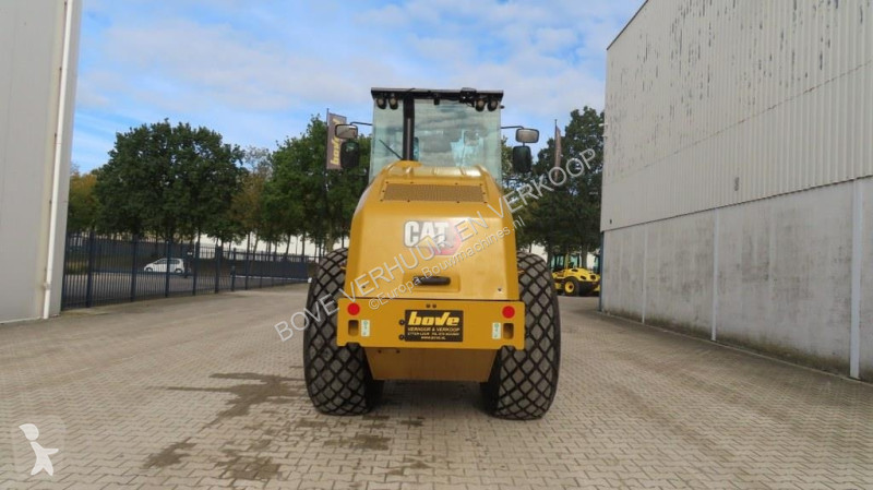 Валяк Caterpillar CS12