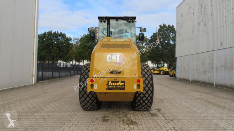 Валяк Caterpillar CS12