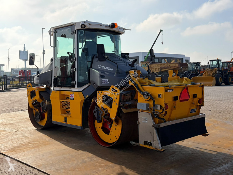 Vibrohenger Hamm DV70i + Bomag splitter