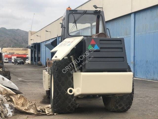 Compactador Compactor MV514 DT