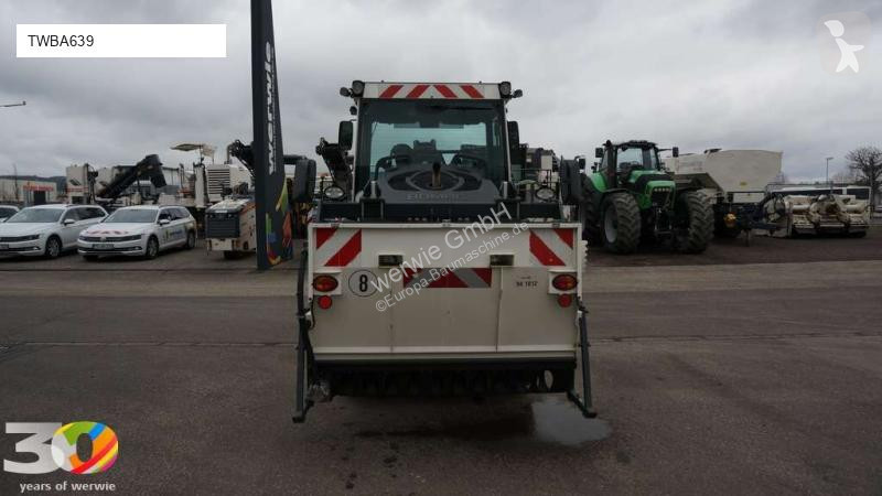 Compactador Bomag AP-4f