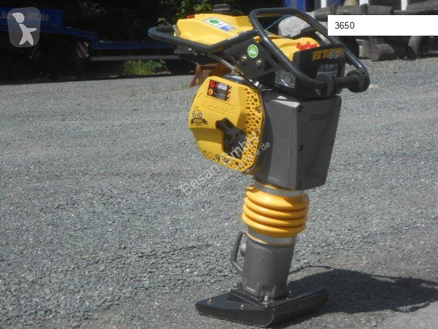 Jordstamper Bomag BT 65