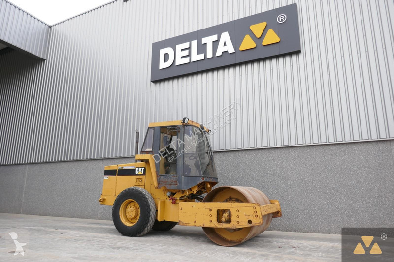 Compactador Caterpillar CS433C