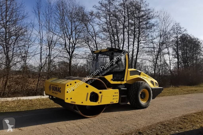 Compactador Bomag DH-5