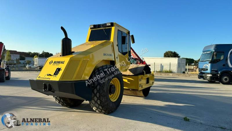 Jordstamper Bomag