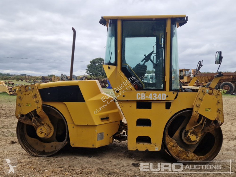 Compactor Caterpillar CB-434D
