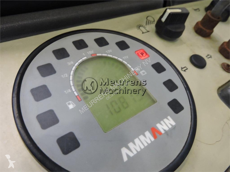 مدحلة Ammann ARX26