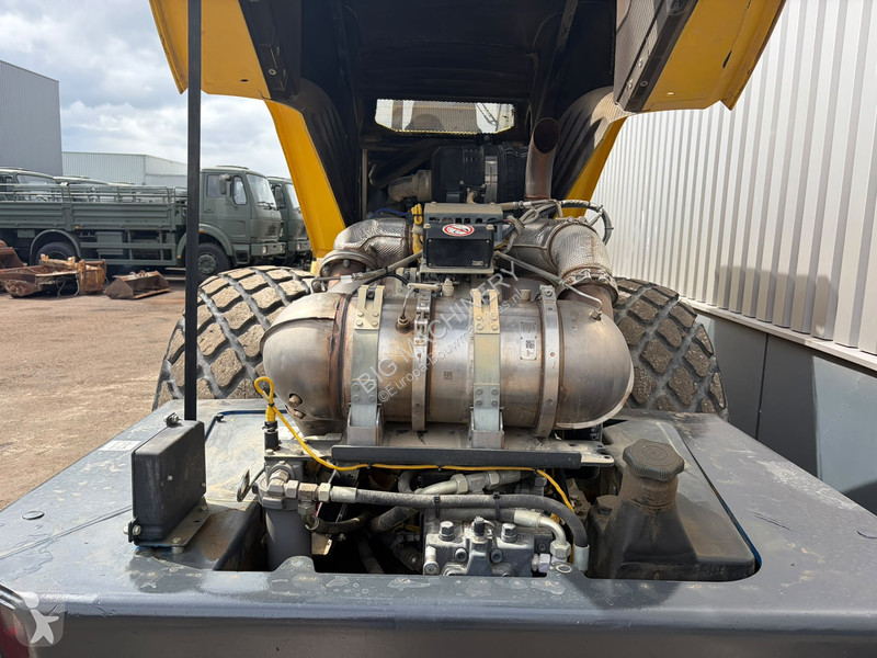 Zhutňovač Bomag BW219DH5