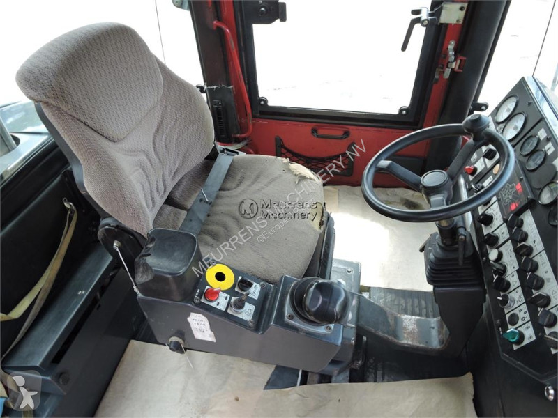 Zhutňovač Bomag BW174