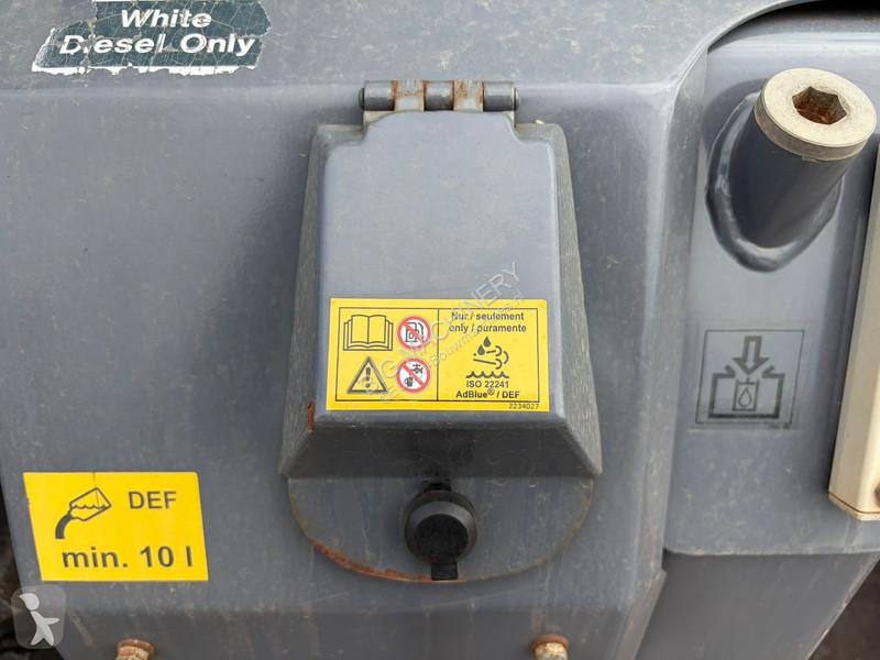 Hamm H13i compactor