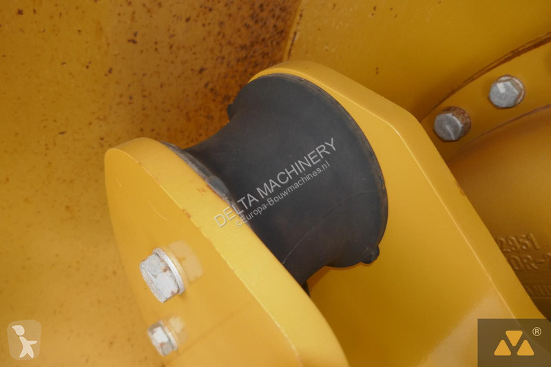 Compacteur Caterpillar