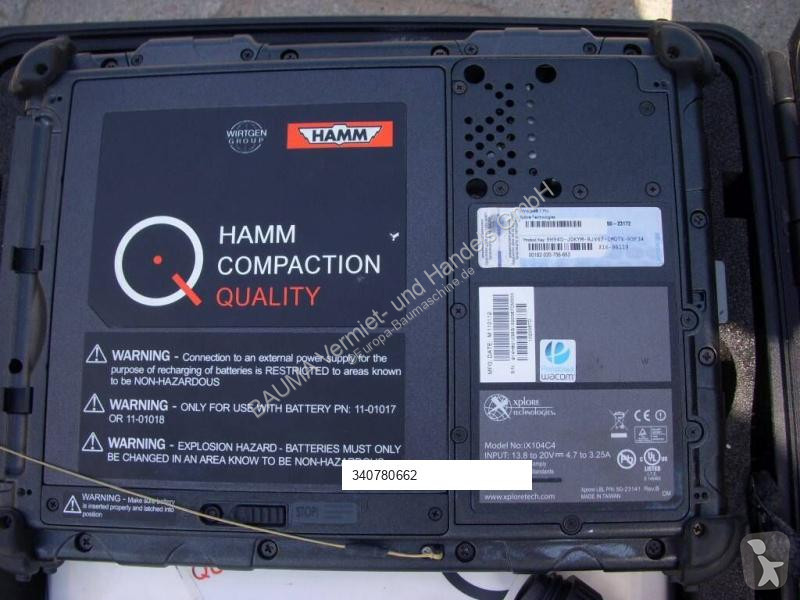 Дорожный каток Hamm H13i mit Verdichterplatten...