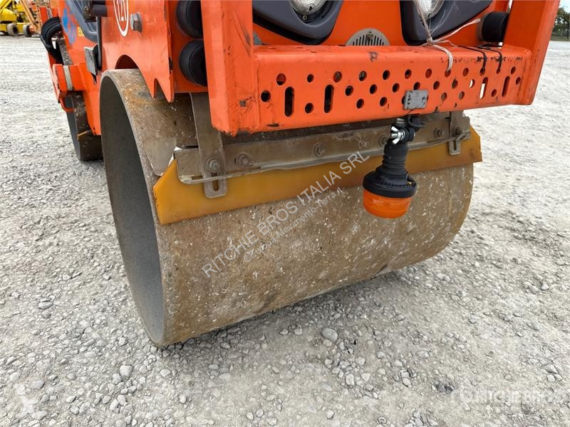 Compactador Hamm Double Drum Roller