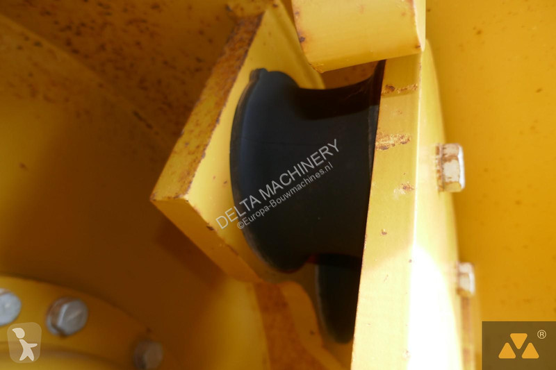 Compacteur Caterpillar